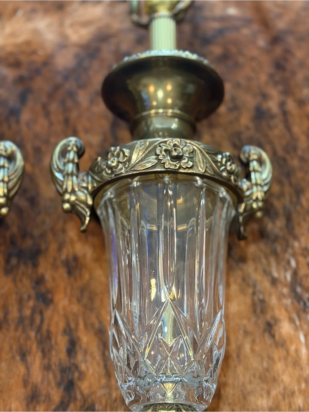 Vintage 1960’s Stiffel Hollywood Regency Brass & Crystal Urn Table Lamps F159